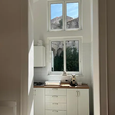 Ferienwohnung Napoli Centro Madame Naples Con Terrazzo E Vista Giardino Exterior foto